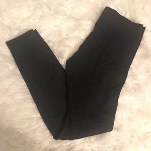Pink Victoria Secret Ultimate black leggings
